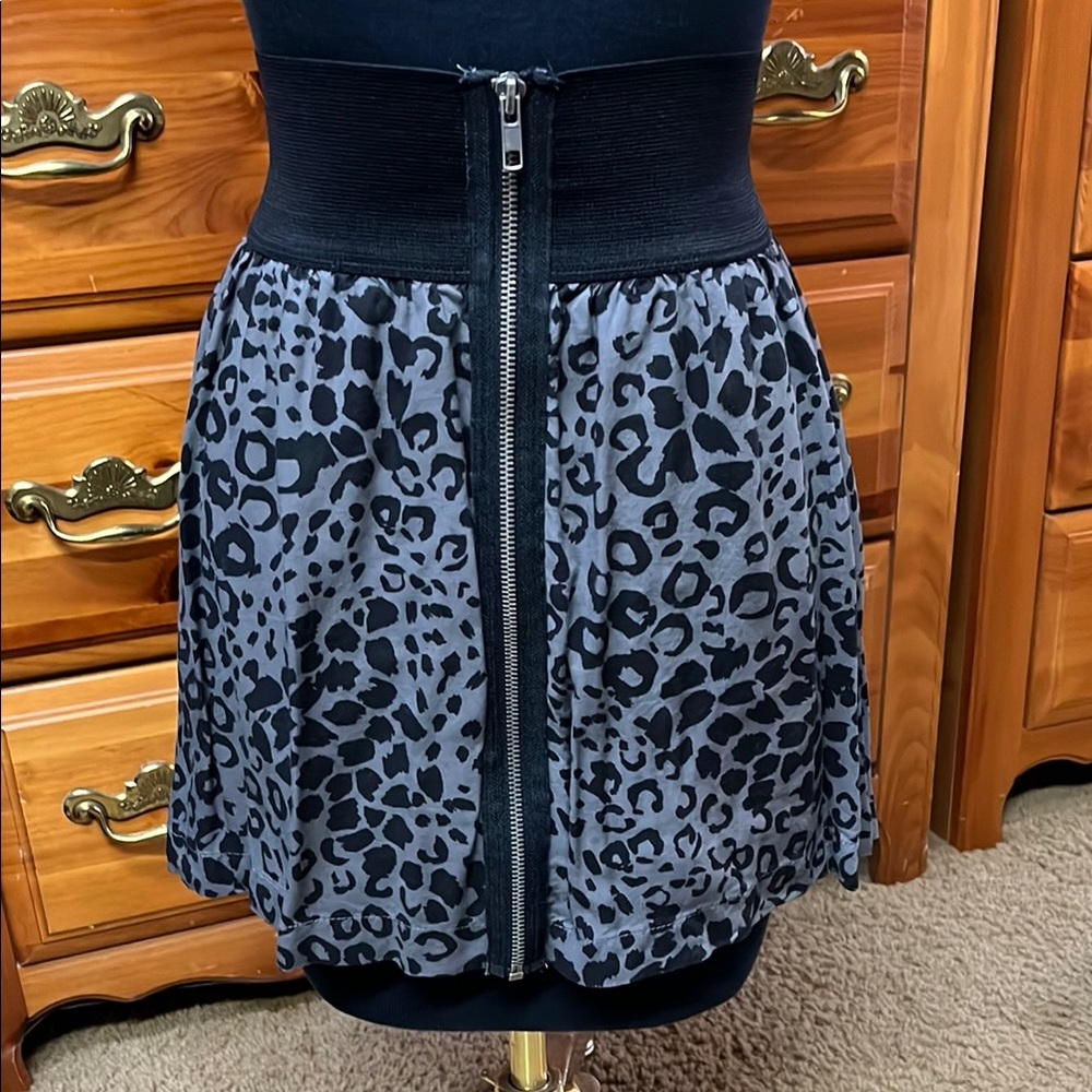 PINK Victoria's Secret Gray Black Bubble Mini Skirt Night Out